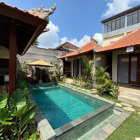 Cempaka Kembar Guest House 乌布 外观 照片