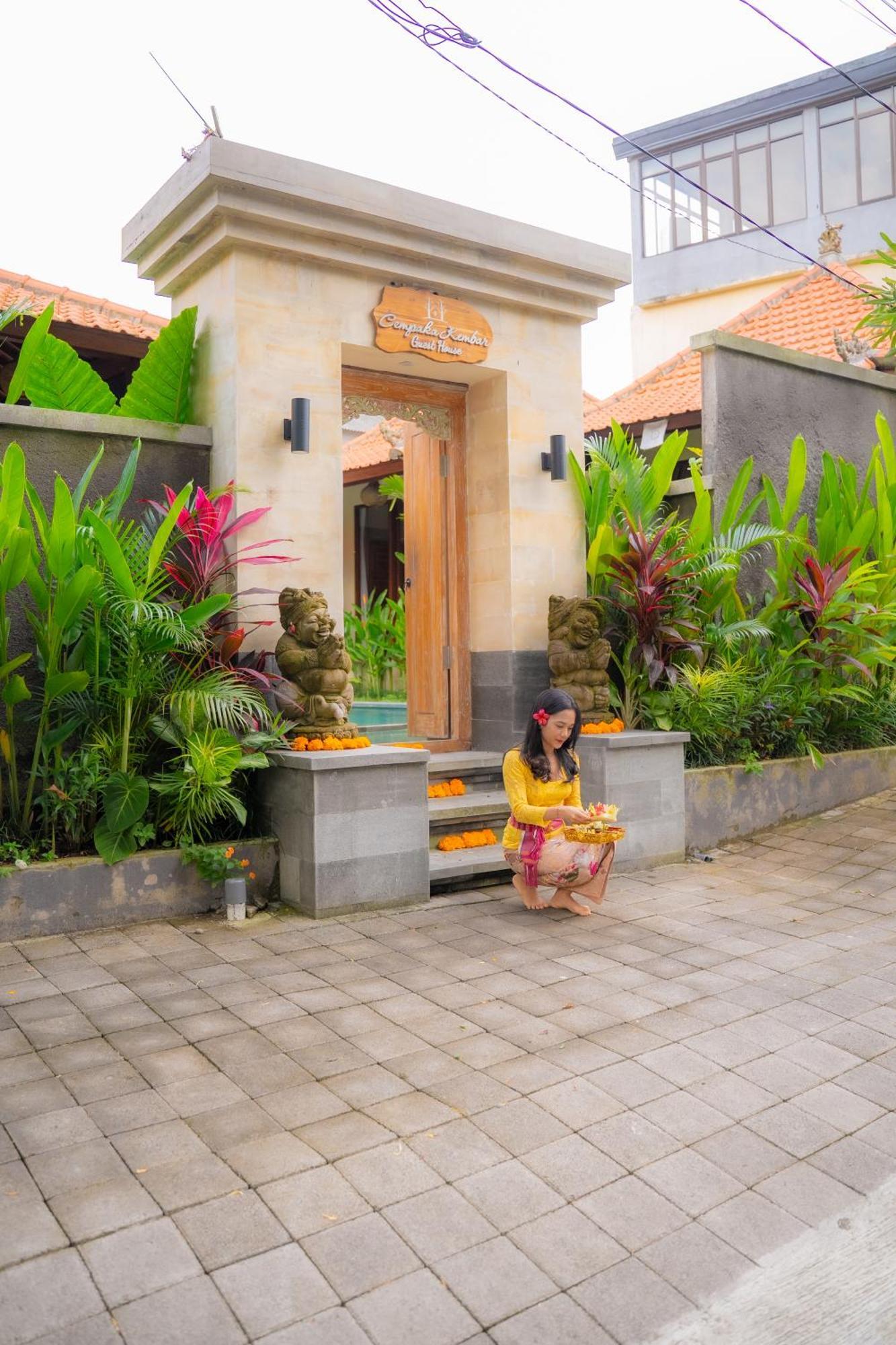 Cempaka Kembar Guest House 乌布 外观 照片